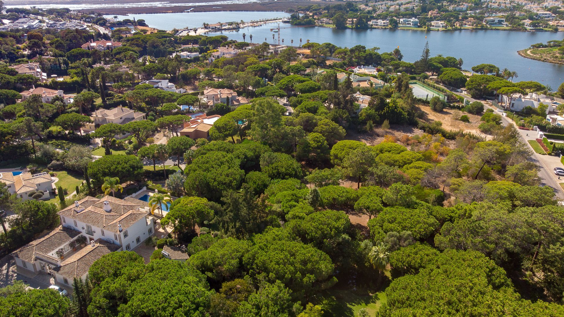 Real Estate Quinta do Lago, Algarve