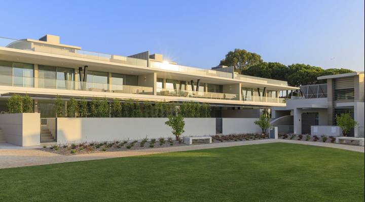 RESERVA - EXCEPTIONAL GARDEN RESIDENCE Thumbnail