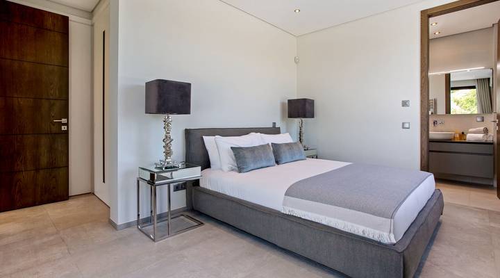 Contemporary Golf Villa Thumbnail