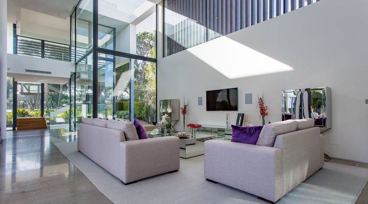 LUXURY MODERN HOME Thumbnail