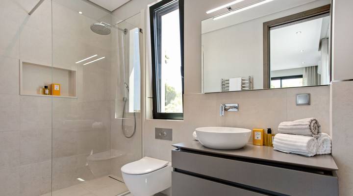 Contemporary Golf Villa Thumbnail