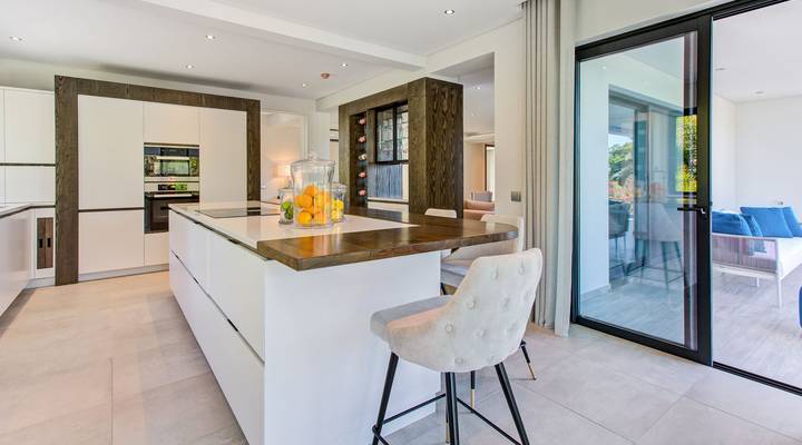 Contemporary Golf Villa Thumbnail