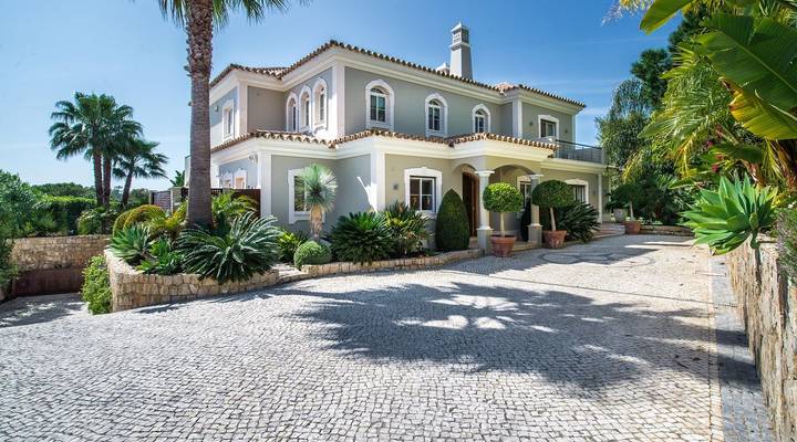 A Location with Complete Privacy Thumbnail