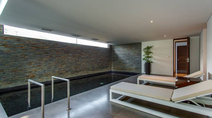 LUXURY MODERN HOME Thumbnail