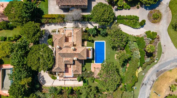 ELEGANT CLASSIC VILLA Thumbnail