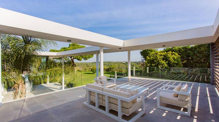 LUXURY MODERN HOME Thumbnail