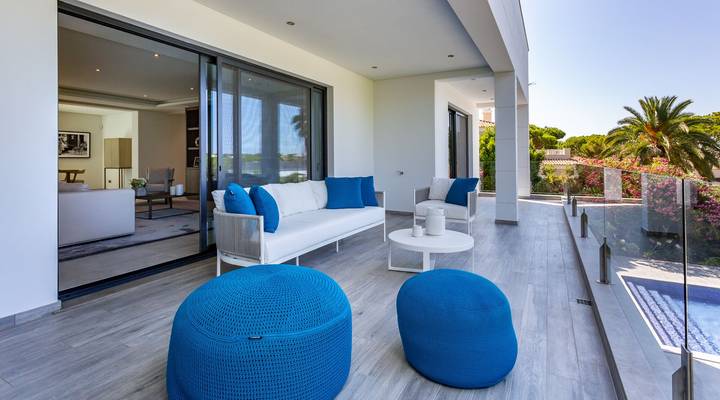 Contemporary Golf Villa Thumbnail