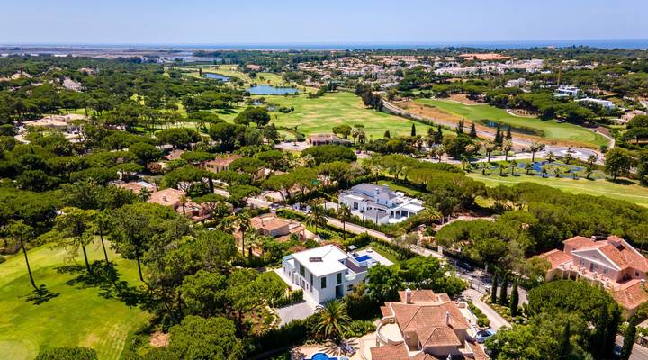 Contemporary Golf Villa Thumbnail