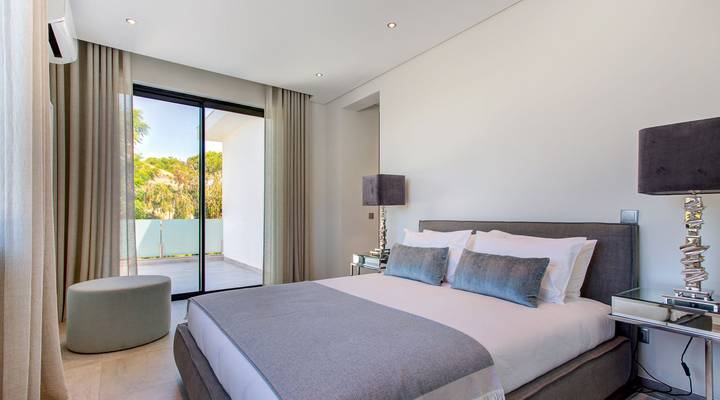 Contemporary Golf Villa Thumbnail