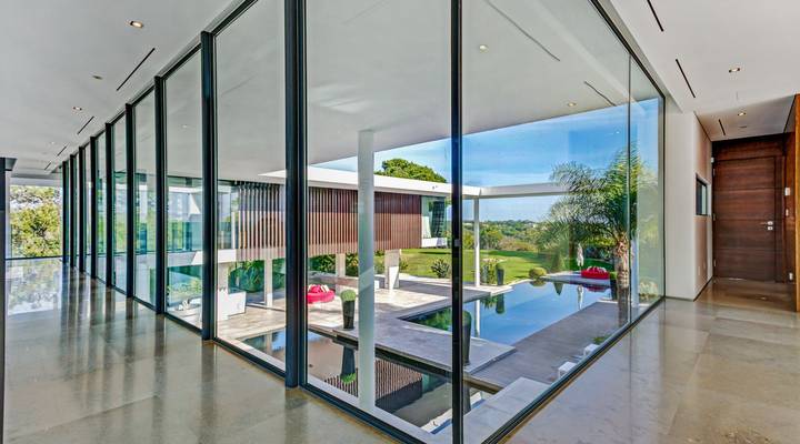 LUXURY MODERN HOME Thumbnail